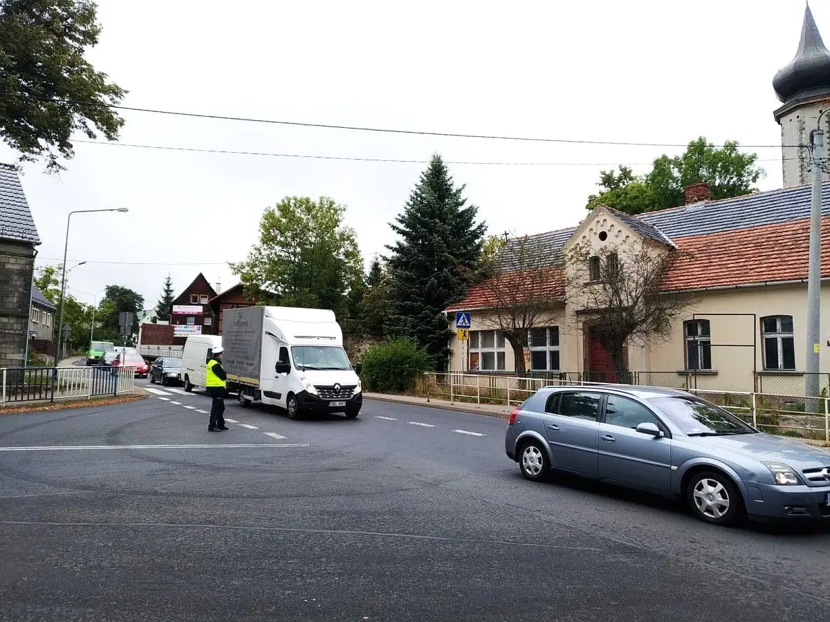 Utrudnienia w ruchu po wypadku Tira