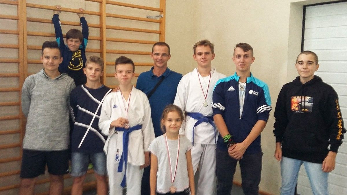 Karatecy TOP Bolesławiec rozpoczęli sezon. Dwa medale w Marcinkowicach