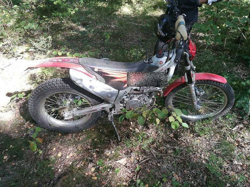 Niemiec z 4-tys. grzywną za wjazd crossem do lasu