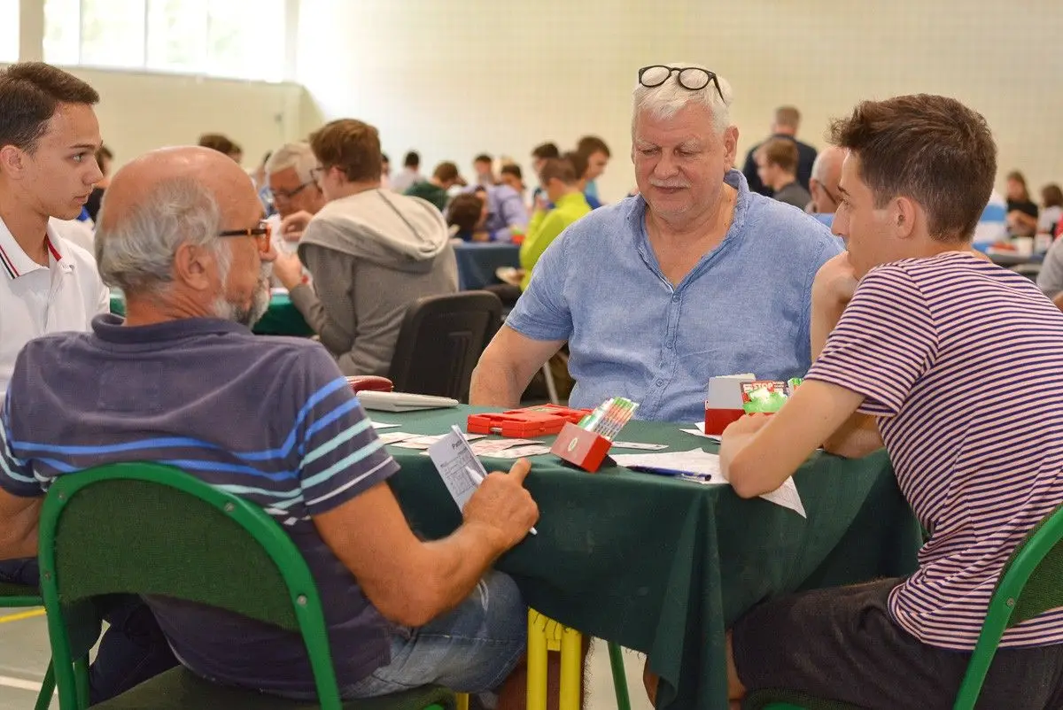 XVII Bolesławiecka Trzydniówka Brydżowa w I LO