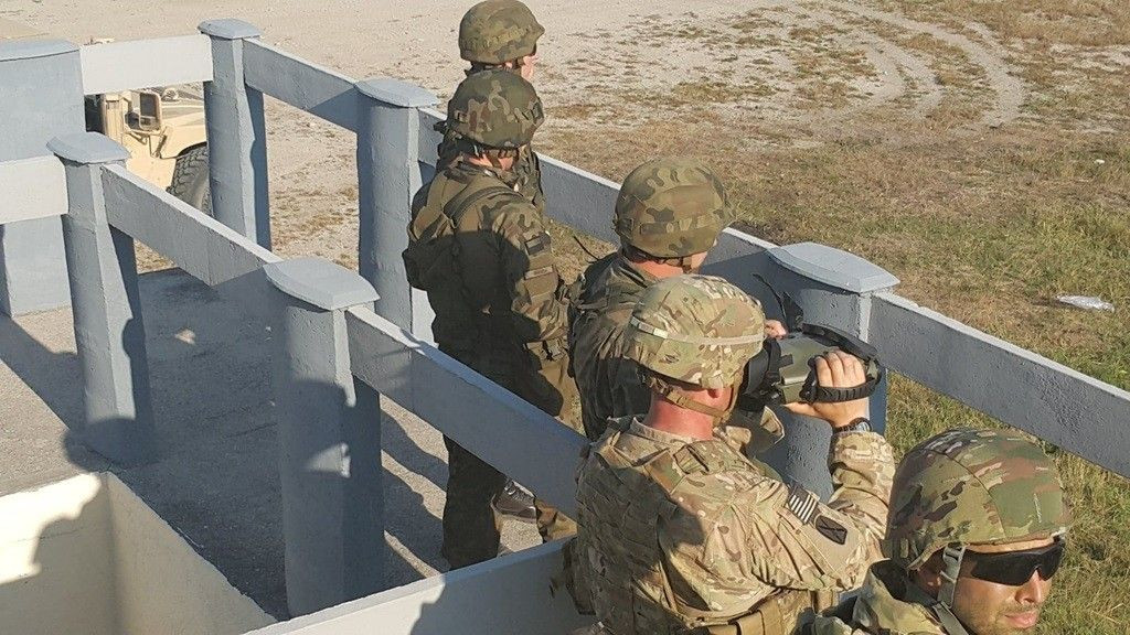 Zobacz jak bolesławieccy artylerzyści ćwiczą z Amerykanami