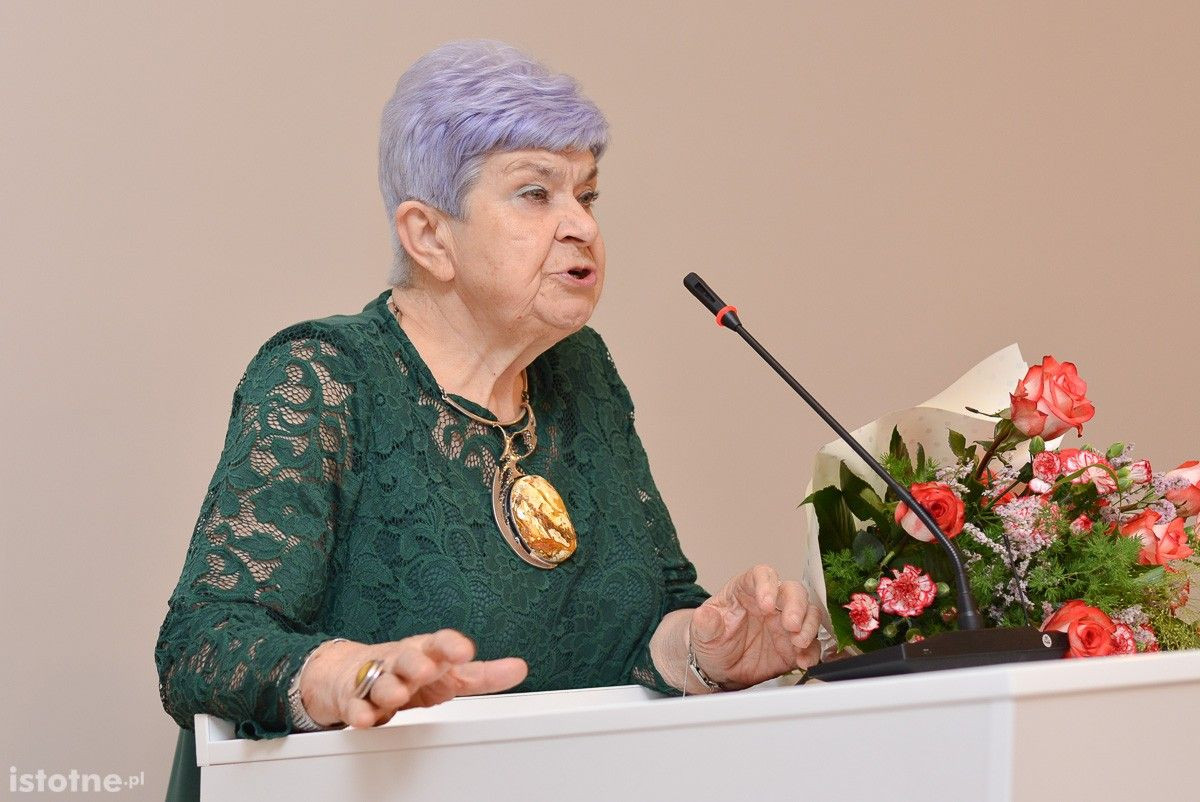 Powiat uhonorował Janinę Piestrak-Babijczuk
