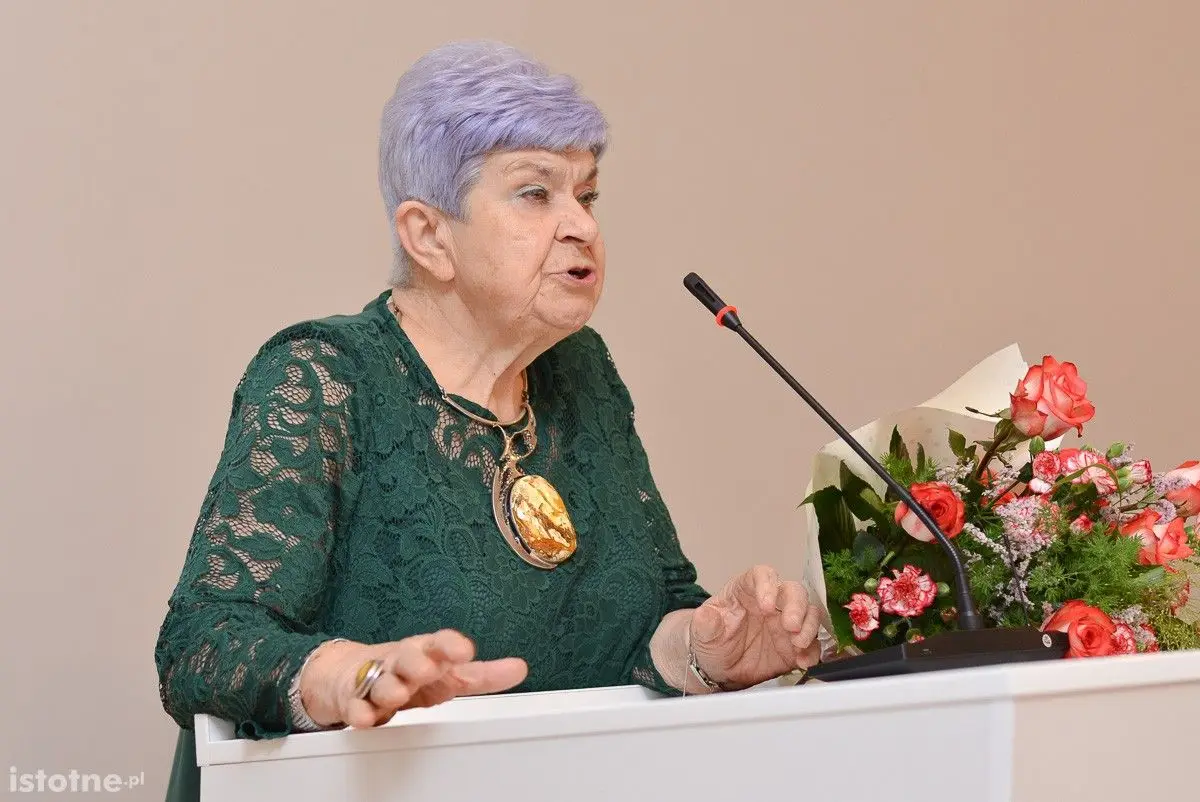 Powiat uhonorował Janinę Piestrak-Babijczuk