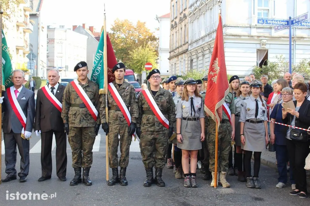Odsłonięcie tablicy ku pamięci Jerzego Szmajdzińskiego