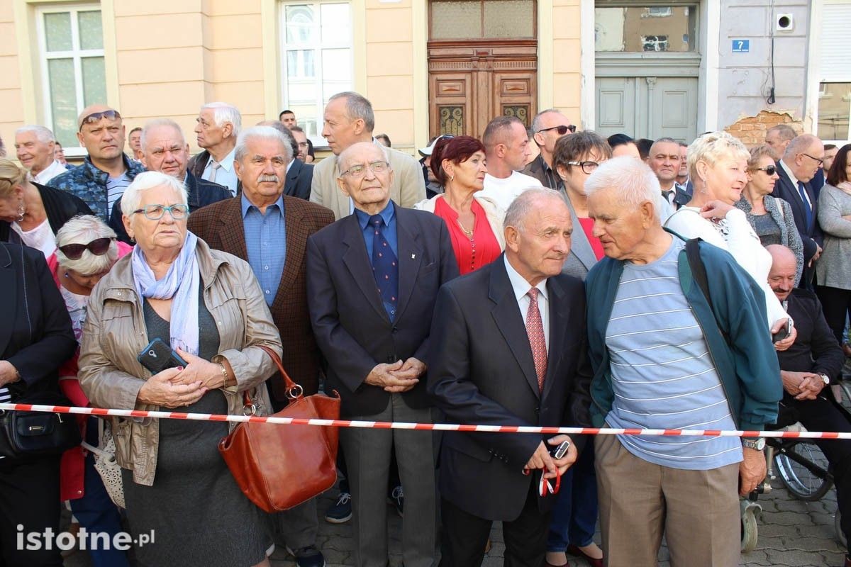 Odsłonięcie tablicy ku pamięci Jerzego Szmajdzińskiego