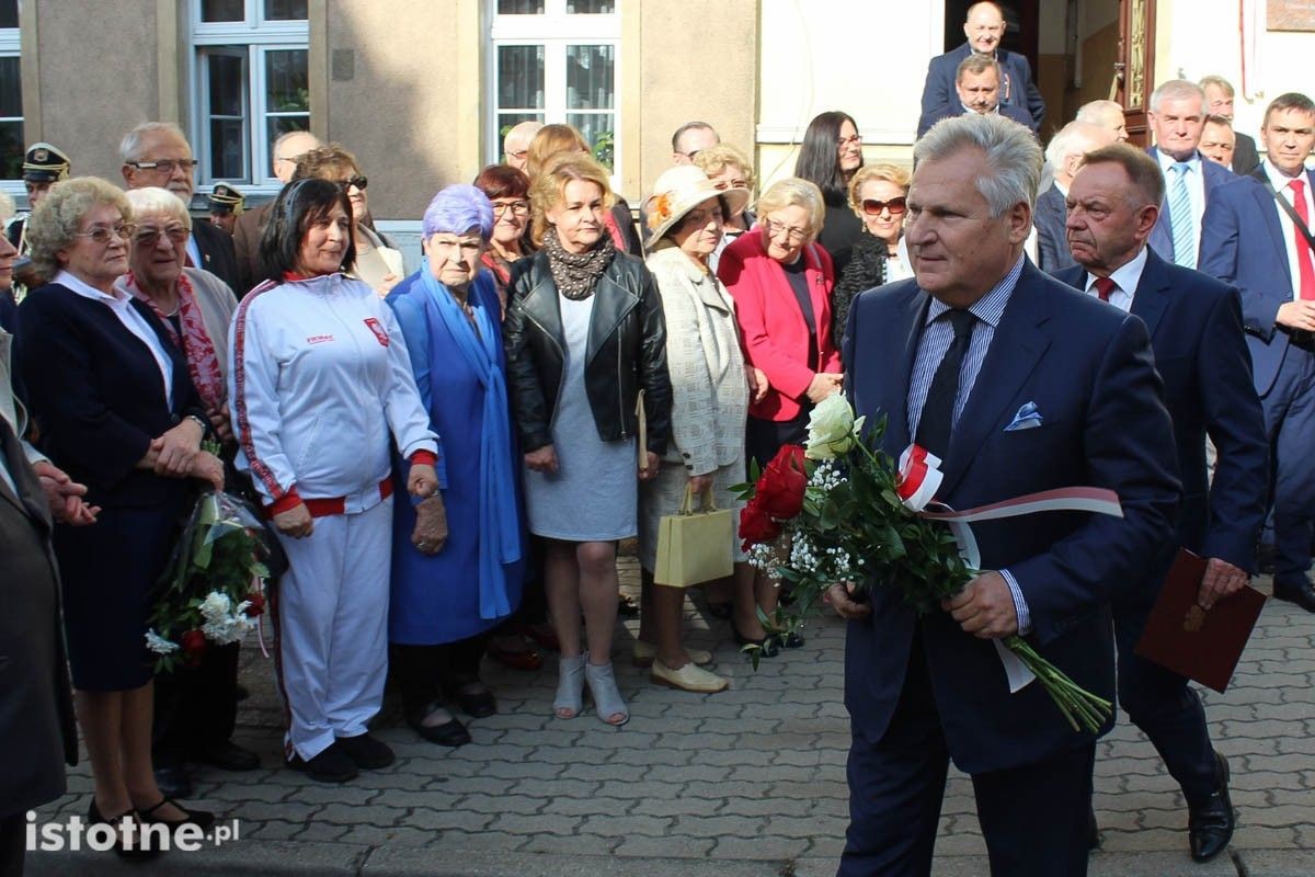 Odsłonięcie tablicy ku pamięci Jerzego Szmajdzińskiego