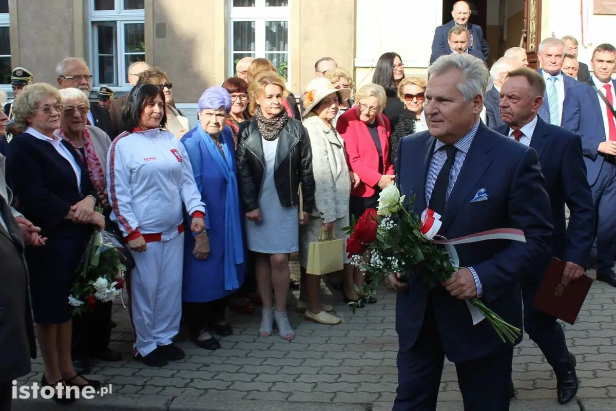 Odsłonięcie tablicy ku pamięci Jerzego Szmajdzińskiego