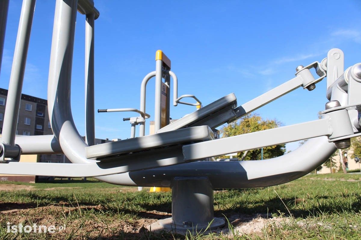 Siłownia zewnętrzna na osiedlu