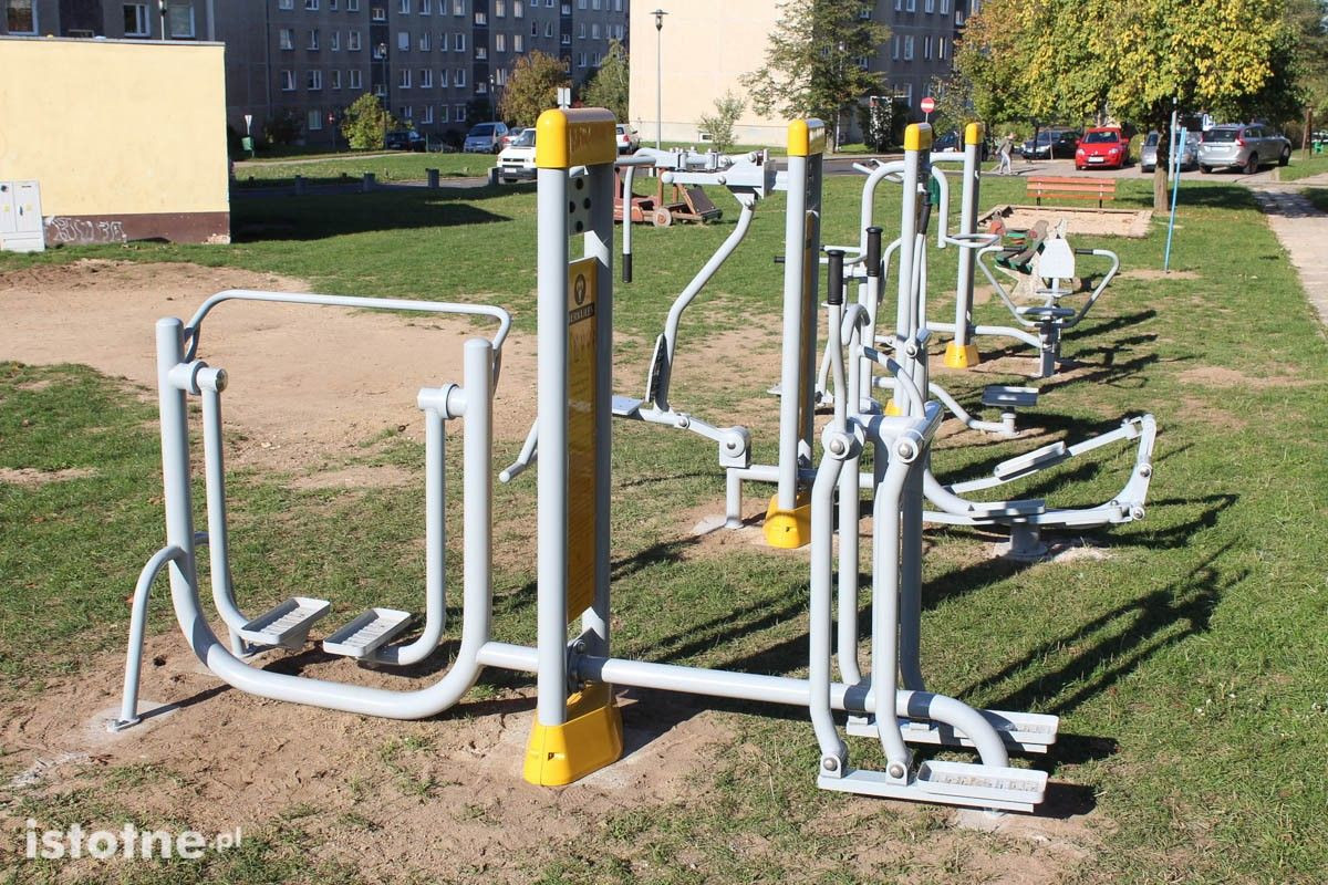 Siłownia zewnętrzna na osiedlu