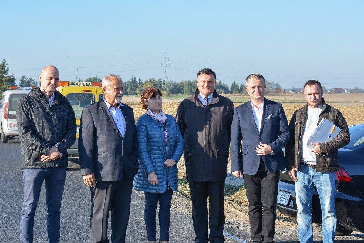 Najkrótsza droga do stolicy gminy wyremontowana