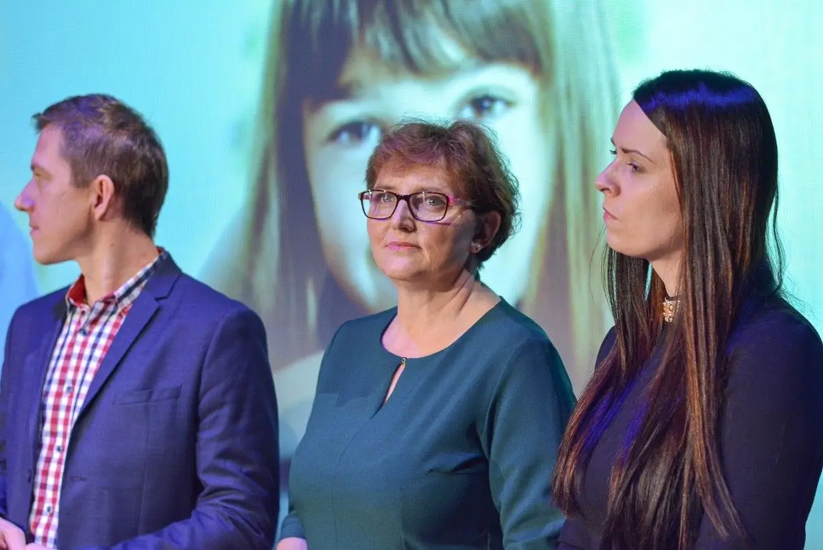 Najlepsi nauczyciele i dyrektorzy szkół powiatowych nagrodzeni