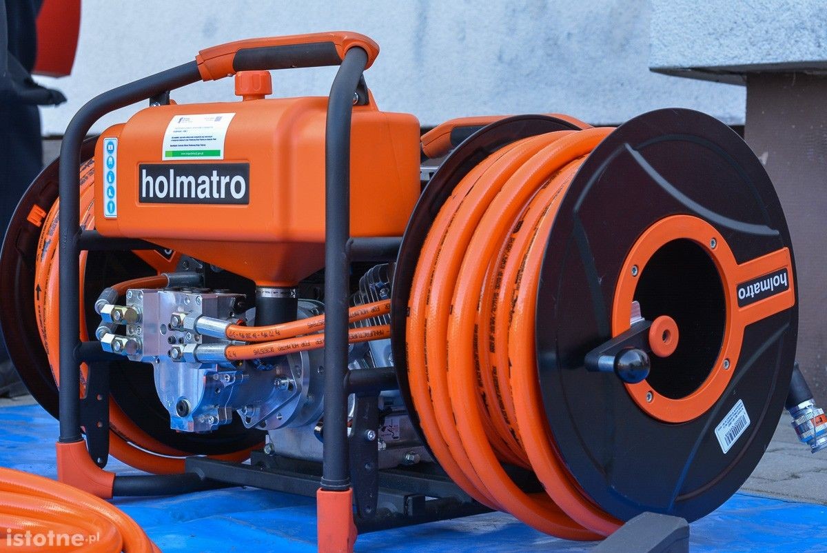 Strażacy z powiatu bolesławieckiego z nowym sprzętem