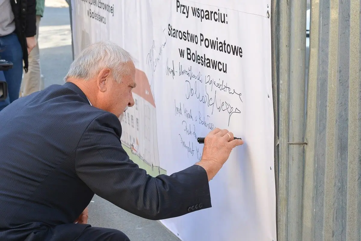 Ruszyła budowa nowego bloku operacyjnego w szpitalu powiatowym