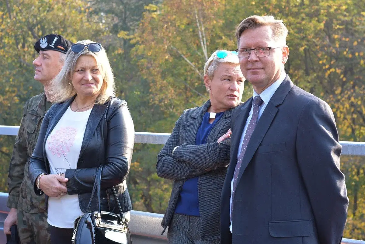 Największa inwestycja w historii Powiatu otwarta! Są wytrzymałe mosty w Świętoszowie