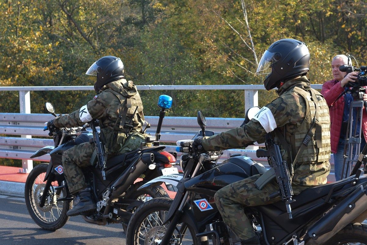 Największa inwestycja w historii Powiatu otwarta! Są wytrzymałe mosty w Świętoszowie