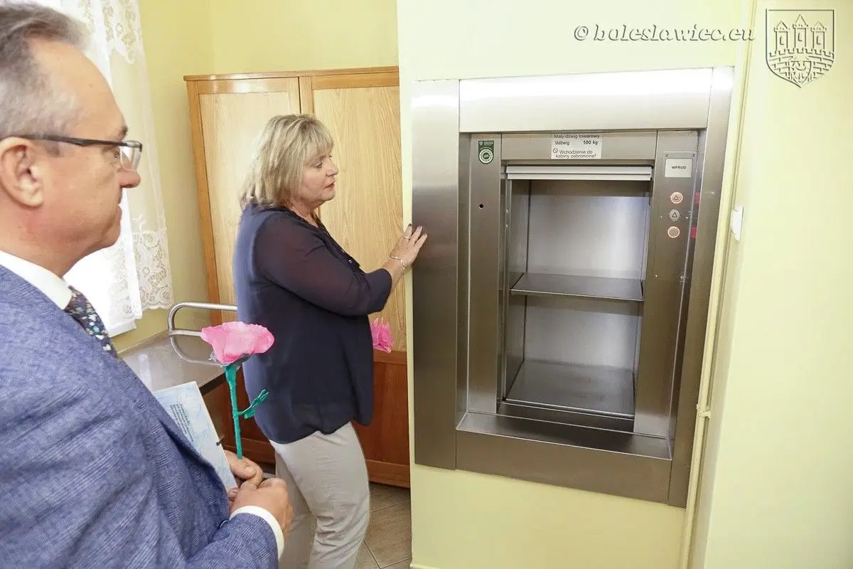 Dźwig elektryczny w Miejskim Przedszkolu nr 4