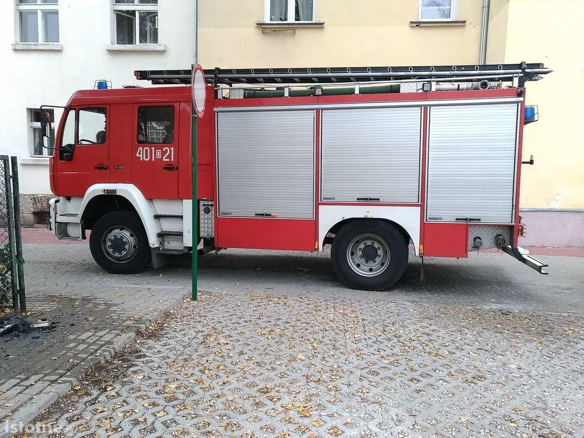 Tlenek węgla na Chrobrego. Ewakuowano 10 osób