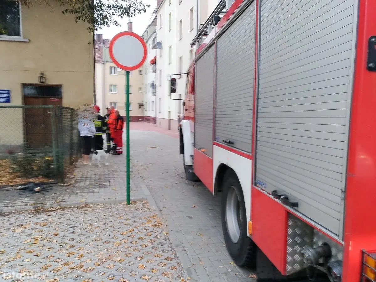 Tlenek węgla na Chrobrego. Ewakuowano 10 osób