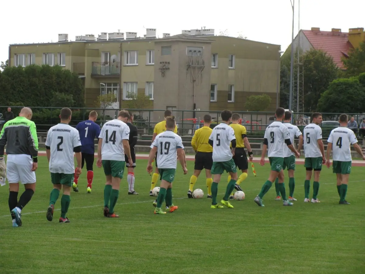 BKS wygrywa w Grębocicach