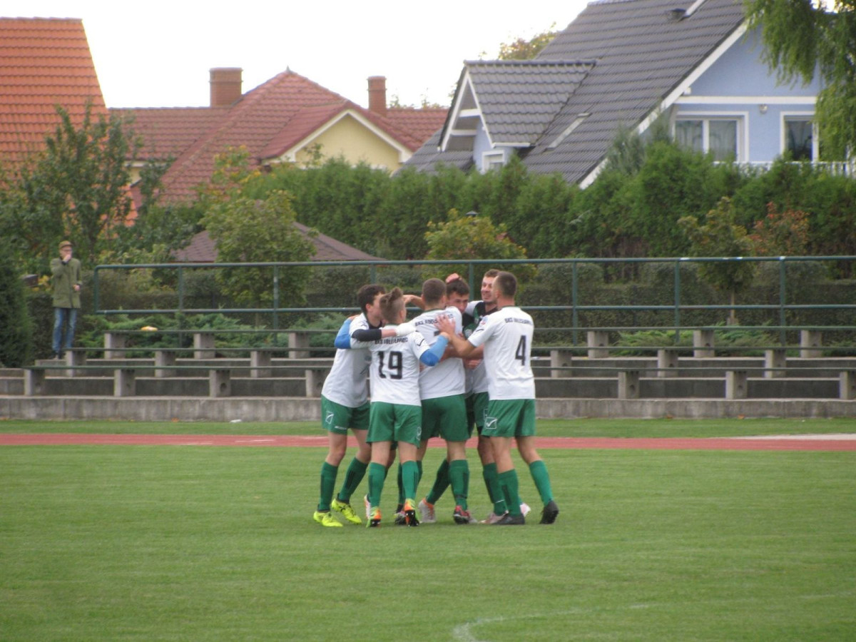 BKS wygrywa w Grębocicach