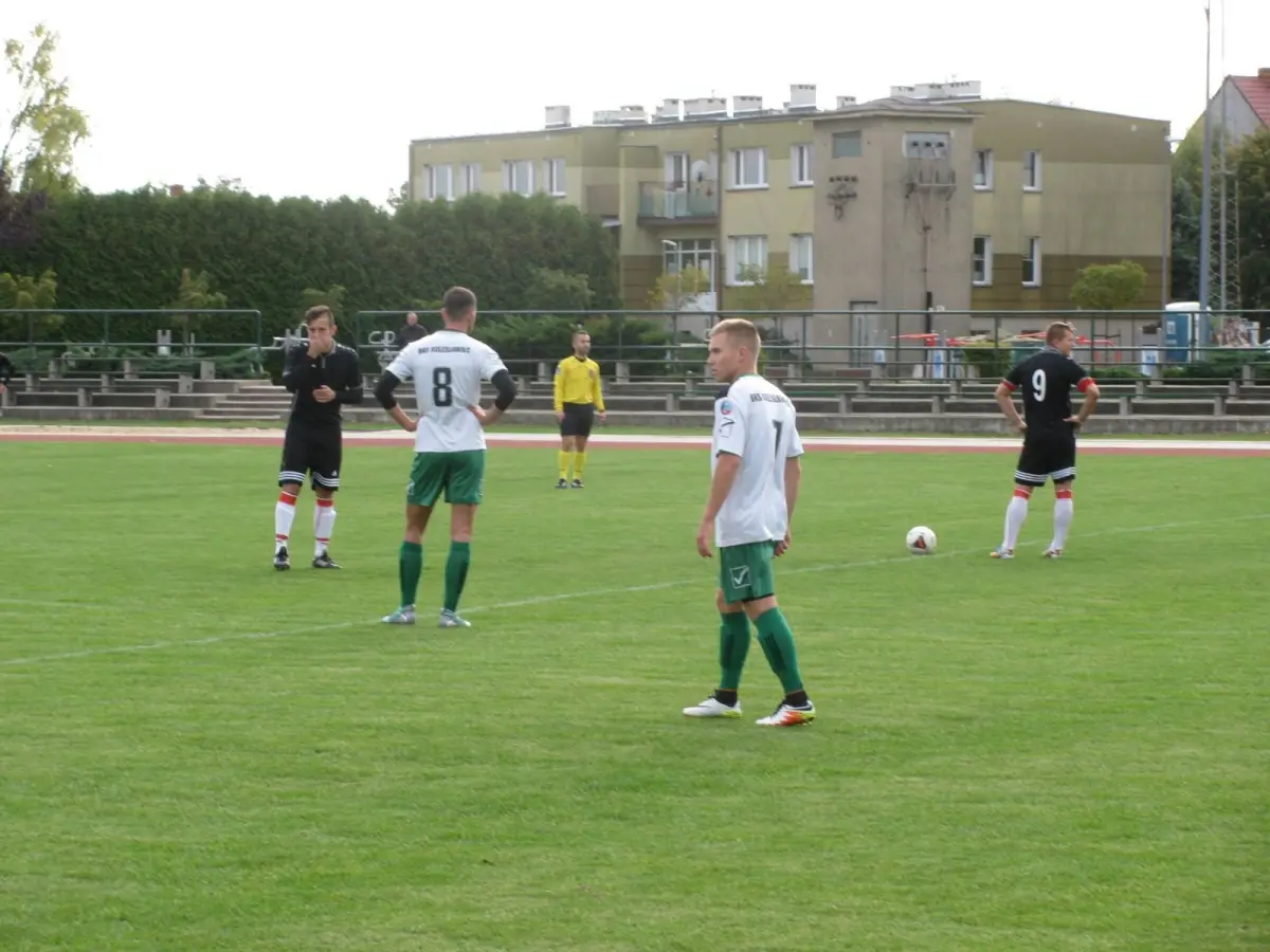 BKS wygrywa w Grębocicach