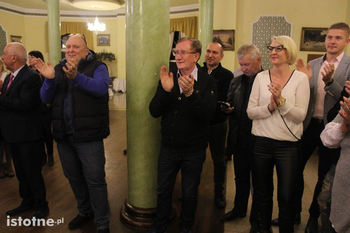 Zdjęcia ze sztabu Piotra Romana