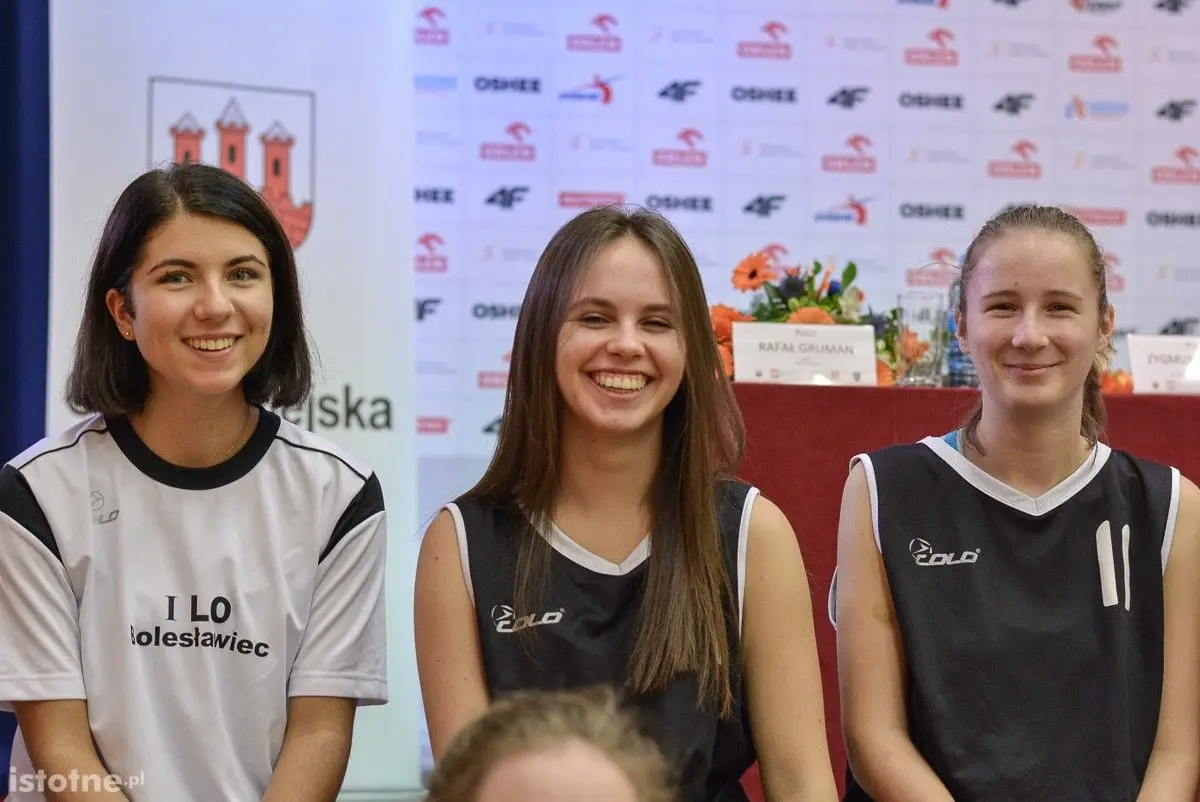 Oficjalne powitanie Gracjana Kozaka w I LO