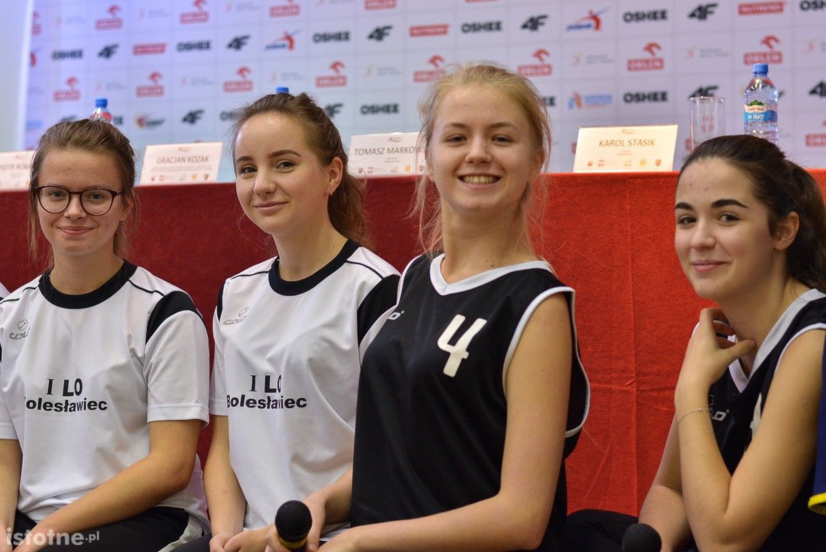 Oficjalne powitanie Gracjana Kozaka w I LO