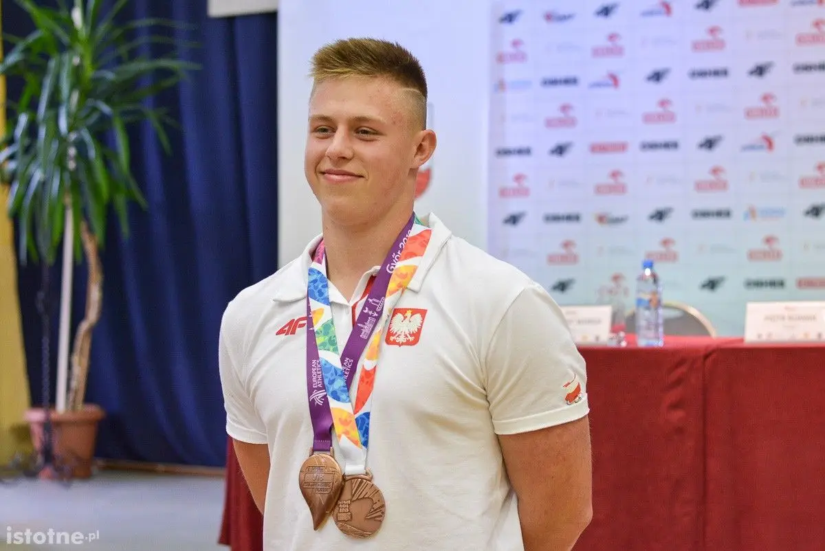 Oficjalne powitanie Gracjana Kozaka w I LO