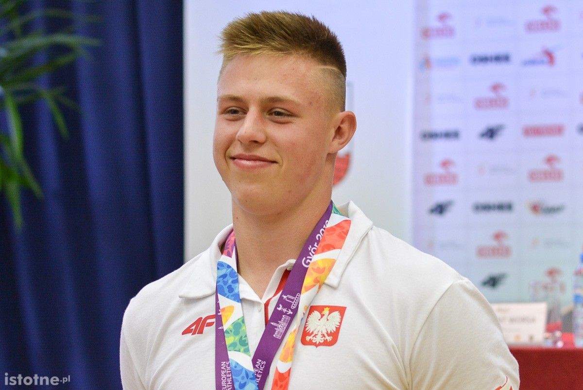 Oficjalne powitanie Gracjana Kozaka w I LO