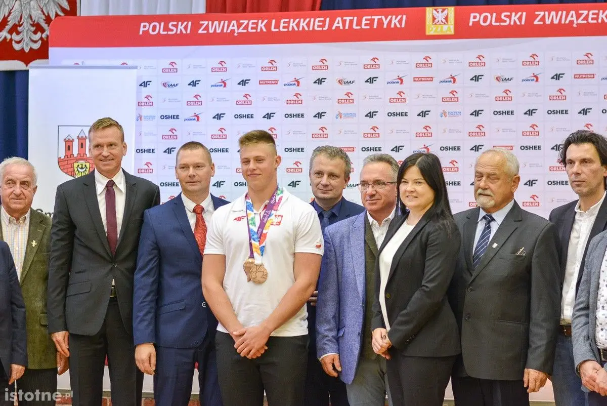 Oficjalne powitanie Gracjana Kozaka w I LO