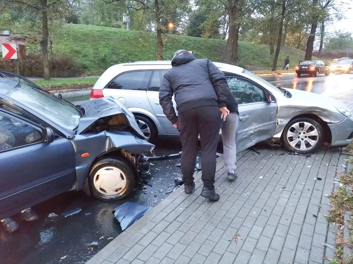 Wypadek na ul. Garncarskiej w Bolesławcu