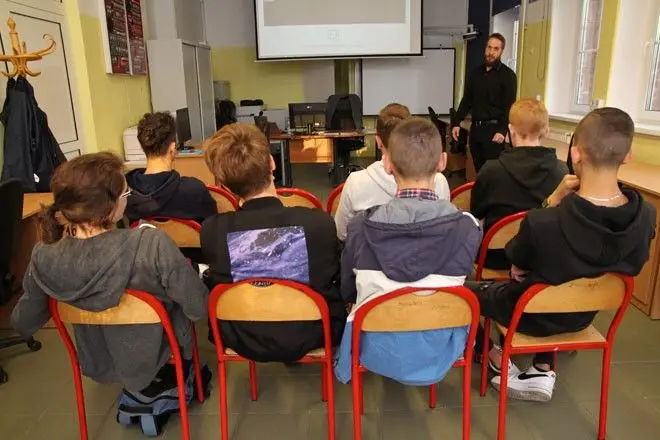 CodeWeek w bolesławieckim „Elektroniku”