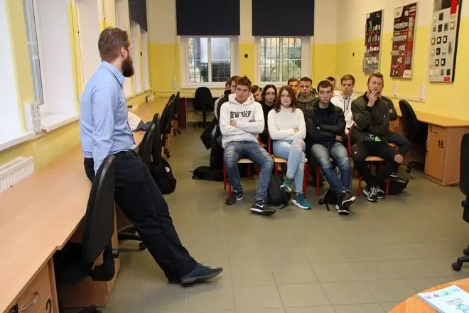 CodeWeek w bolesławieckim „Elektroniku”
