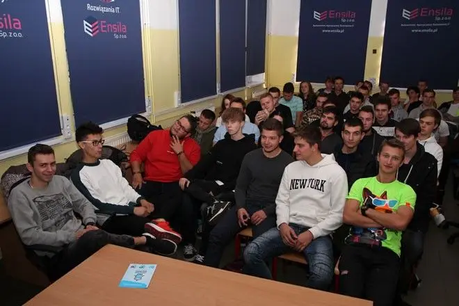 CodeWeek w bolesławieckim „Elektroniku”