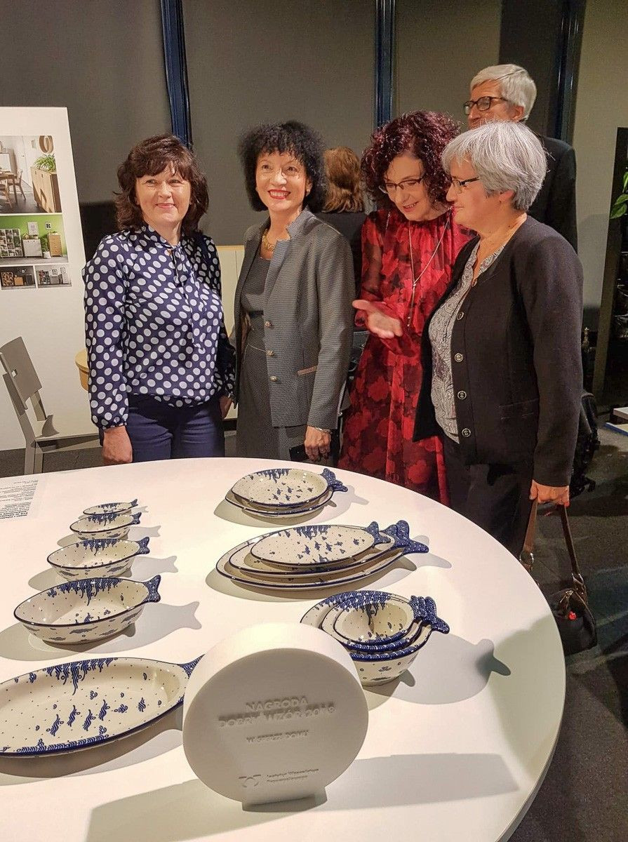 Ceramika Artystyczna – Spółdzielnia Rękodzieła Artystycznego w Bolesławcu uhonorowana nagrodą Ministra Kultury i Dziedzictwa Narodowego Piotra Glińskiego