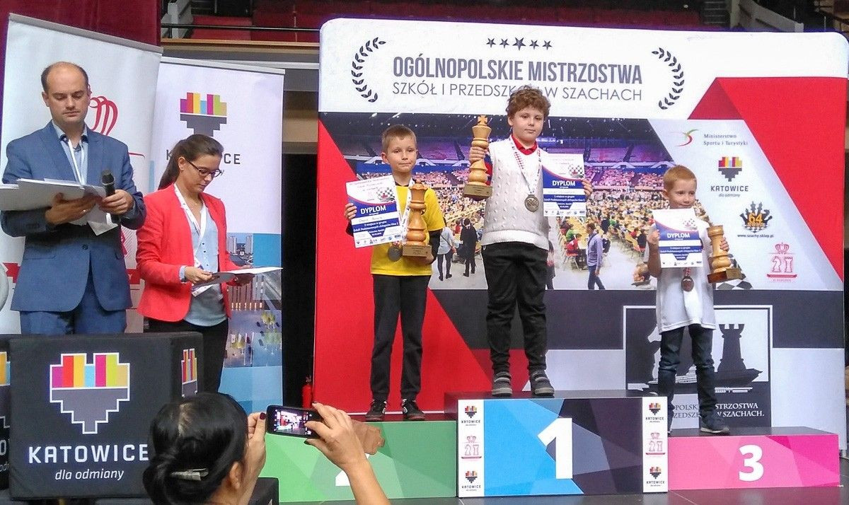 Gabriel Karaszewski zajął 1 miejsce w Ogólnopolskich Mistrzostwach w Szachach