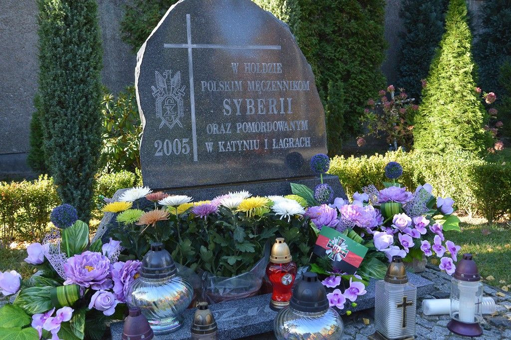 Artylerzyści pamiętali o zmarłych kolegach i żołnierzach poległych na wojnie