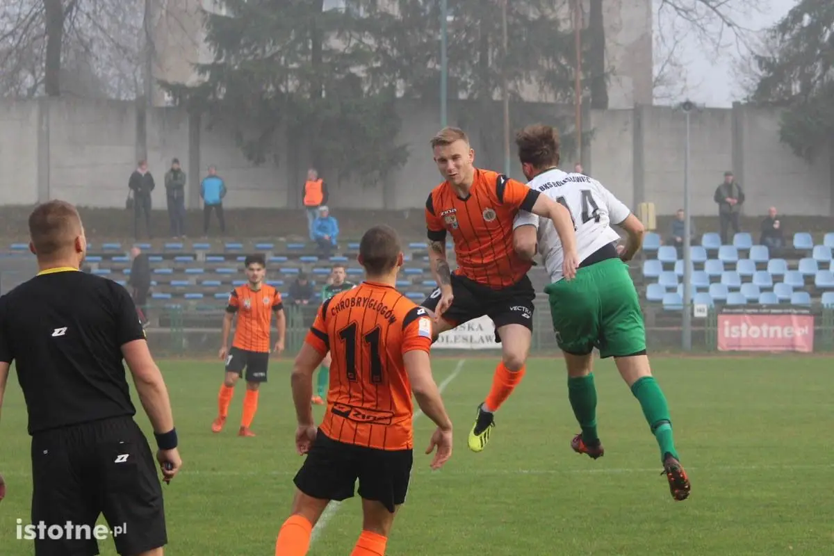 BKS: przegrana z liderem na zakończenie rundy