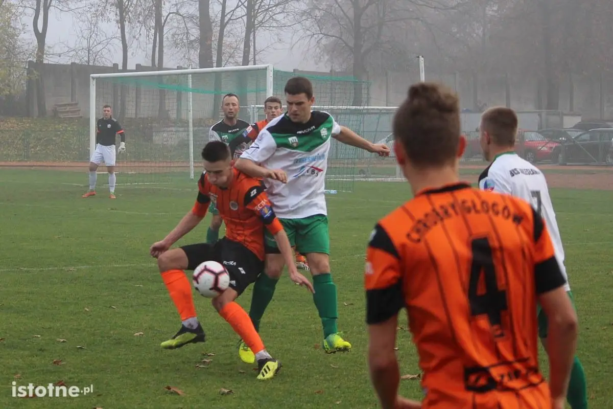 BKS: przegrana z liderem na zakończenie rundy