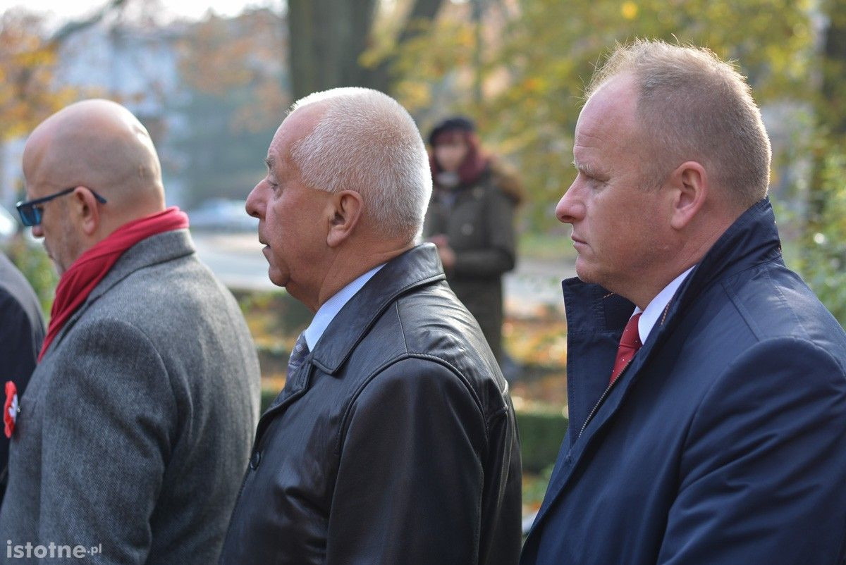 Tzw. park Waryńskiego w Bolesławcu wreszcie nosi właściwe imię – hm. Huberta Bonina