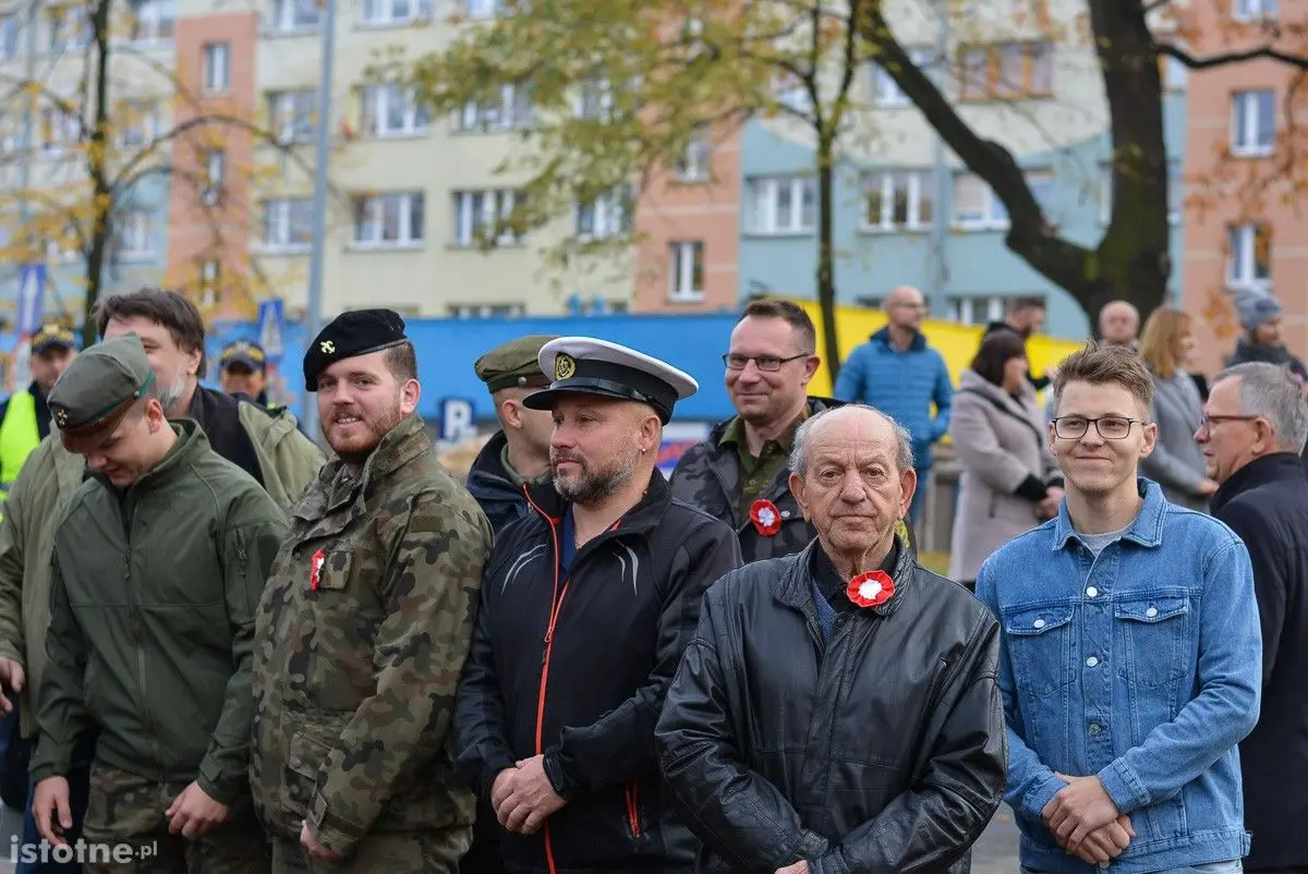 Tzw. park Waryńskiego w Bolesławcu wreszcie nosi właściwe imię – hm. Huberta Bonina