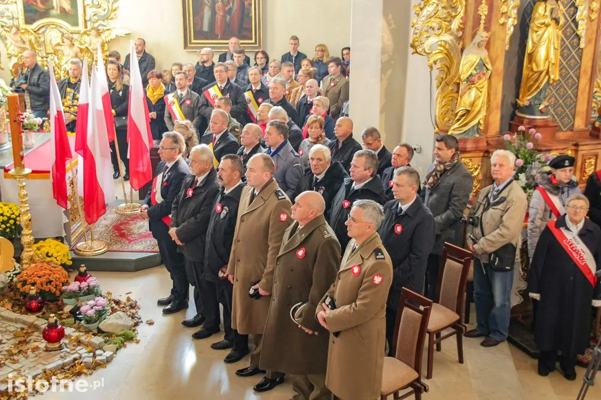 Msza w setną rocznicę odzyskania niepodległości przez Polskę