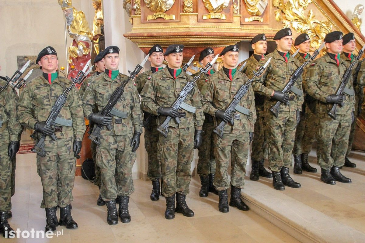 Msza w setną rocznicę odzyskania niepodległości przez Polskę