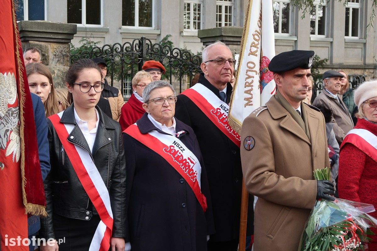 Uroczystość odsłonięcia pomnika 100-lecia Odzyskania Niepodległości