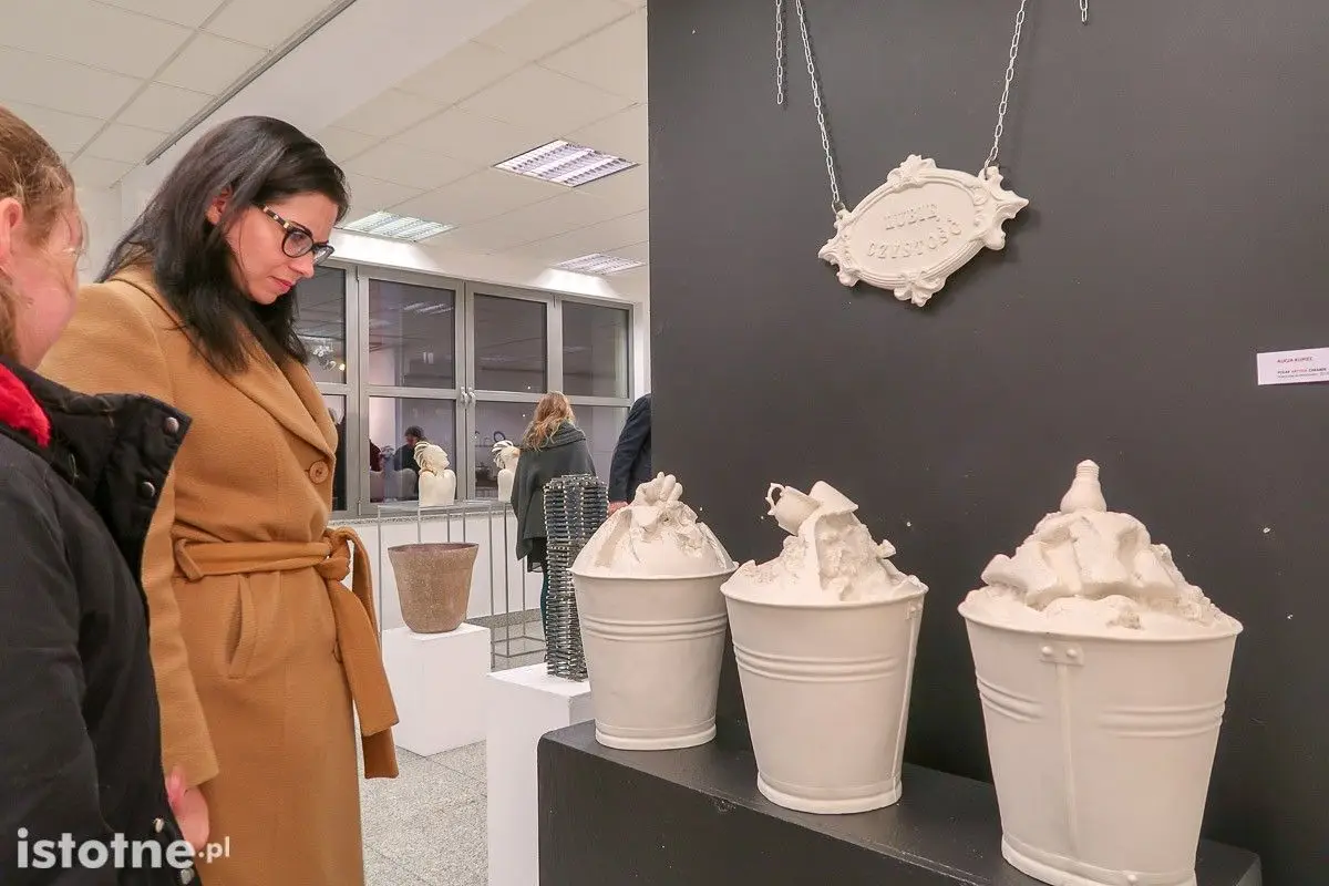 Wystawa „Polak Artysta Ceramik – Triennale Bolesławiec 2018”