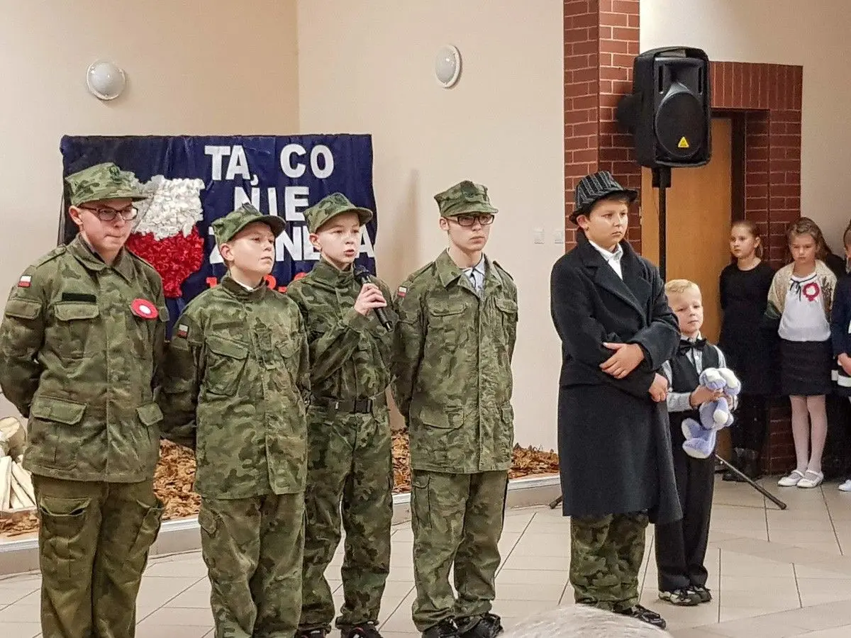 Apel w SP w Szczytnicy (gmina Warta Bolesławiecka)