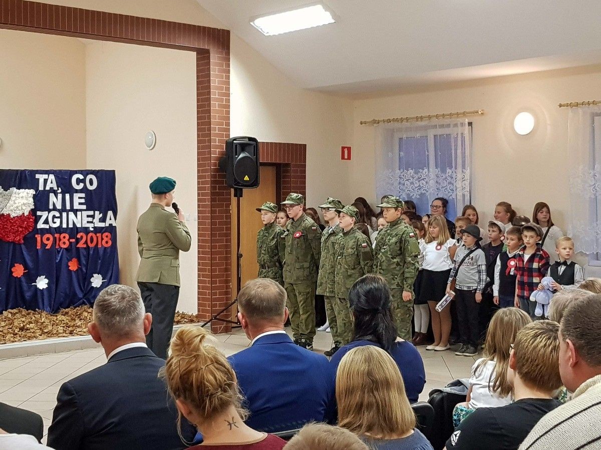 Apel w SP w Szczytnicy (gmina Warta Bolesławiecka)