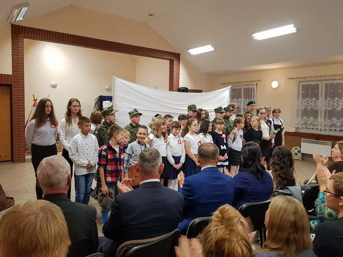 Apel w SP w Szczytnicy (gmina Warta Bolesławiecka)