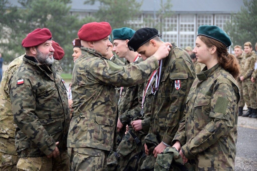 Turniej strzelecki i Zawody sportowo-obronne z okazji 100-lecia Odzyskania Niepodległości w obiektach szkoleniowych 23 Śląskiego Pułku Artylerii w Bolesławcu